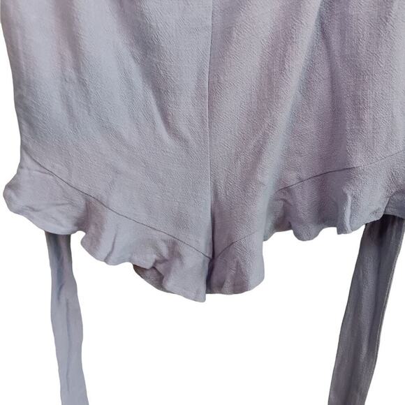 NWT Allie Rose Off The Shoulder Sleeveless Lavender Romper Size L - Picture 3 of 9